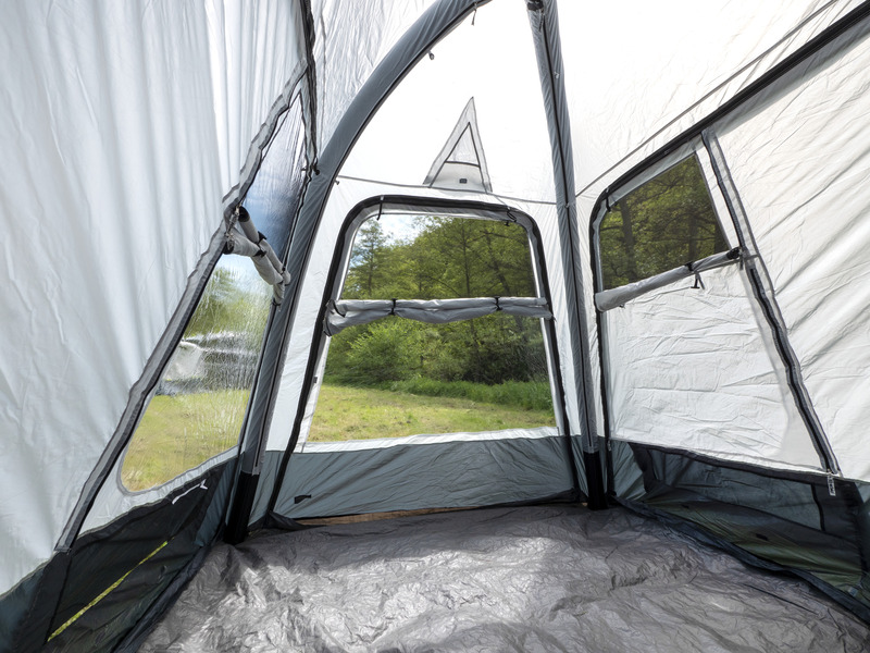 AUVENT ARRIÈRE GONFLABLE UNIVAN AIR - REIMO TENT